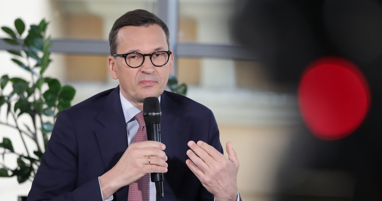 Mateusz Morawiecki uczestniczył w debacie na temat systemu ETS2 organizowanej przez Zespół Pracy dla Polski /Tomasz Gzell /PAP