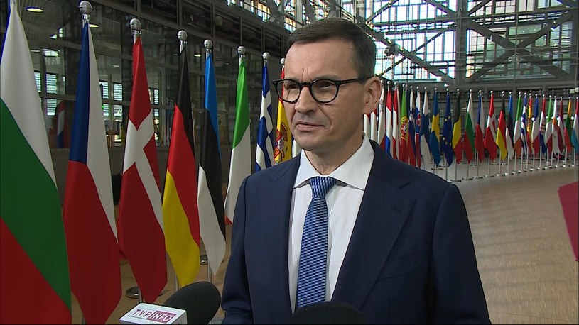 Mateusz Morawiecki w Brukseli po przyznaniu przez Radę Europejską statusu kandydackiego do UE Ukrainie i Mołdawii /Polsat News /Polsat News
