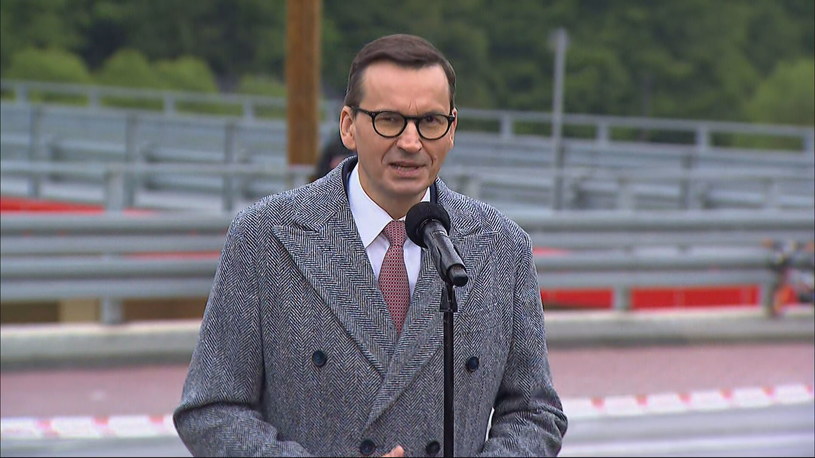 Mateusz Morawiecki wziął udział w czwartek m.in. w uroczystości otwarcia mostu w Tylmanowej /Polsat News