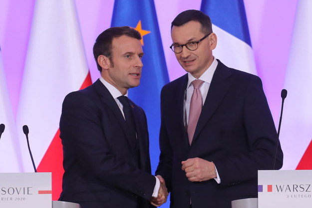 Mateusz Morawiecki (z prawej) i Emmanuel Macron /Paweł Supernak /PAP