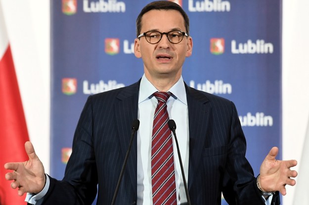 Mateusz Morawiecki: Zgłoszenie do ABW w sprawie pożarów wysypisk śmieci /Wojciech Pacewicz /PAP