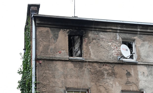 Matka z trójką dzieci zginęły w pożarze kamienicy w Inowrocławiu