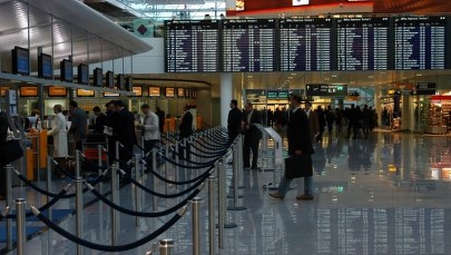 Matka zostawiła dziecko w lotniskowej toalecie. Media: Nie chciała się spóźnić na samolot
