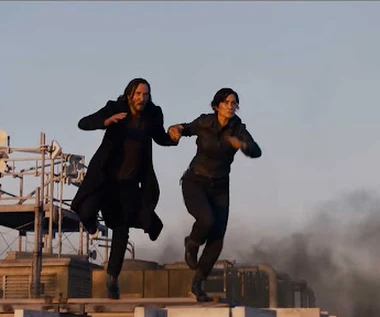 "Matrix Zmartwychwstania": Keanu Reeves skoczył z 46. piętra wieżowca