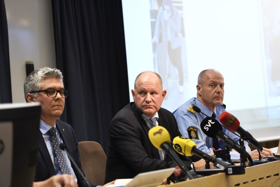 Mats Lofving na zdjęciu pierwszy od prawej strony /MAJA SUSLIN   /PAP/EPA