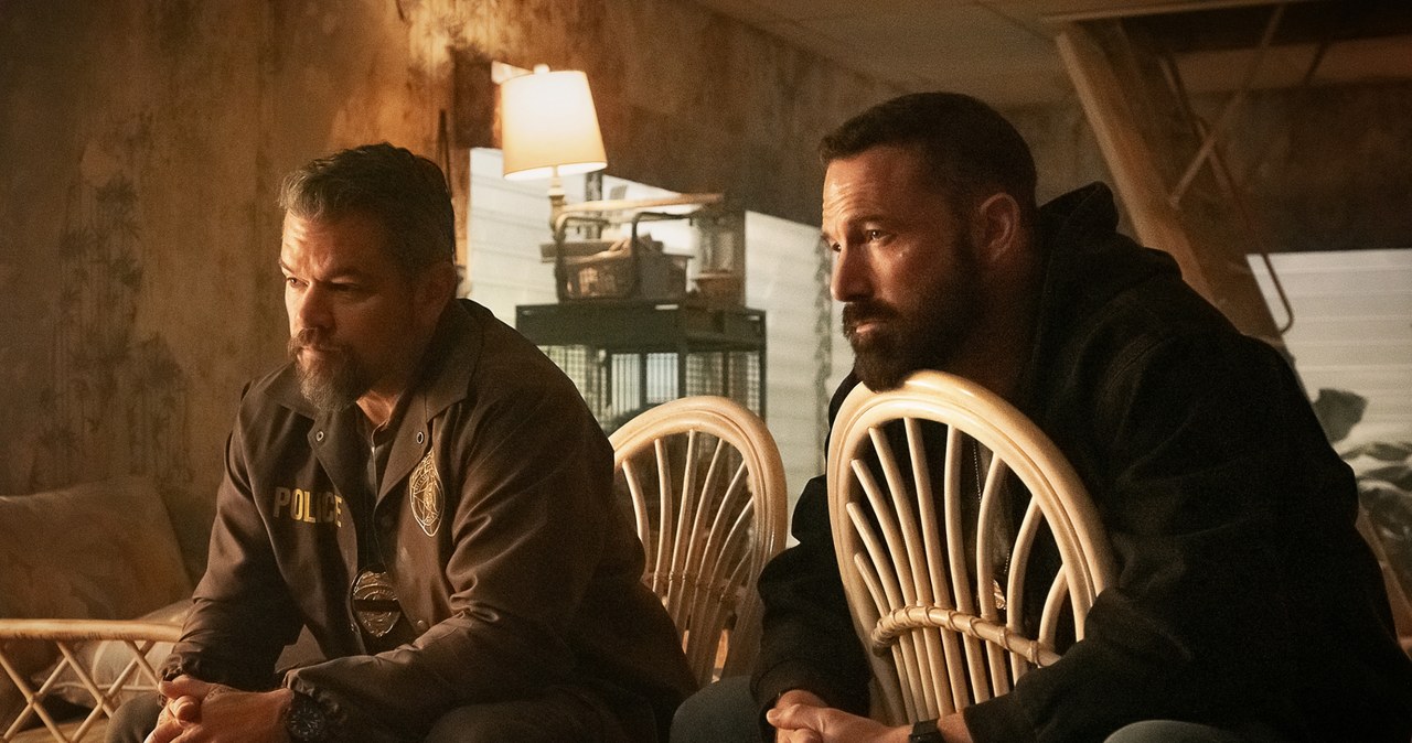 Matt Damon i Ben Affleck w filmie "RIP" /Netflix /materiały prasowe