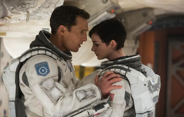 Matthew McConaughey i Anne Hathaway w filmie "Interstellar" /materiały prasowe