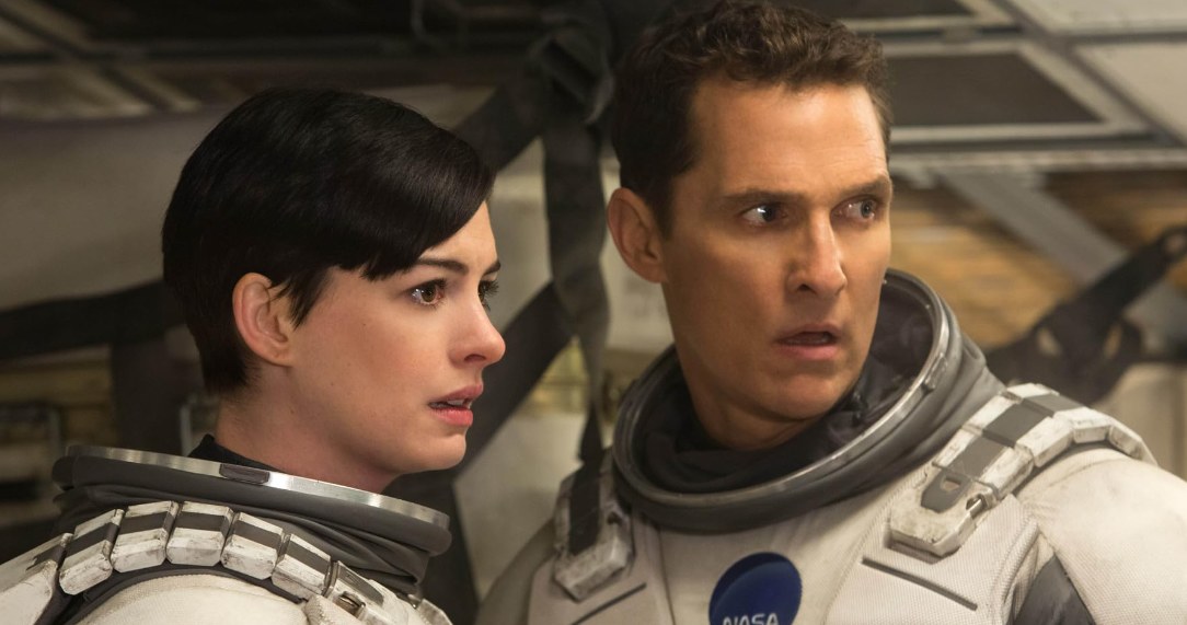 Matthew McConaughey i Anne Hathaway w filmie "Interstellar" /© materiały dystrybutora /materiały prasowe