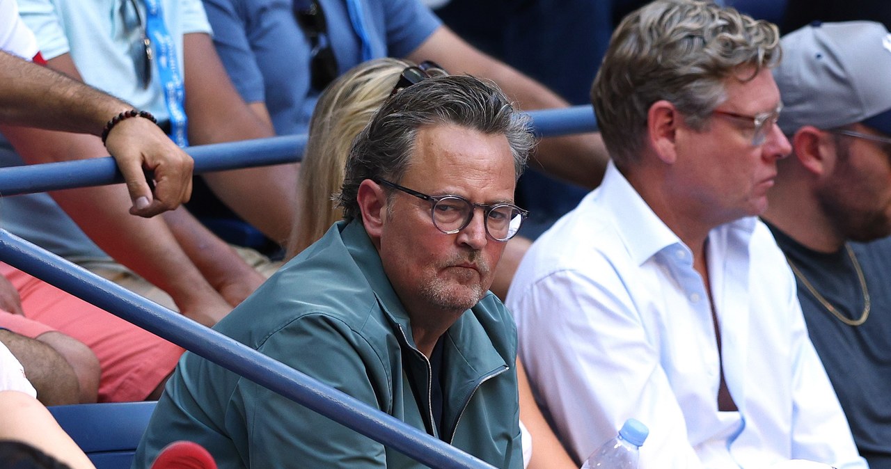 Matthew Perry na trybunach /GETTY IMAGES NORTH AMERICA ELSA/JD / KRM /AFP