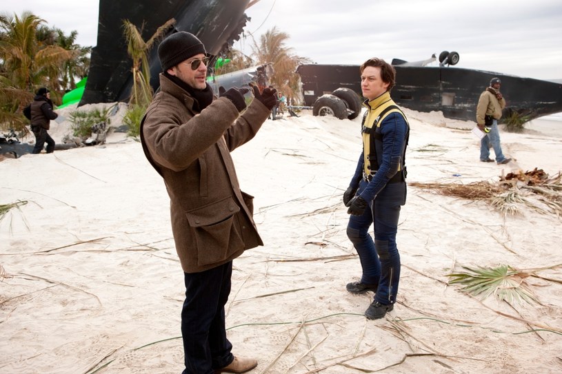 Matthew Vaughn i James McAvoy na planie filmu "X-Men: Pierwsza klasa" /Murray Close / Contributor /Getty Images