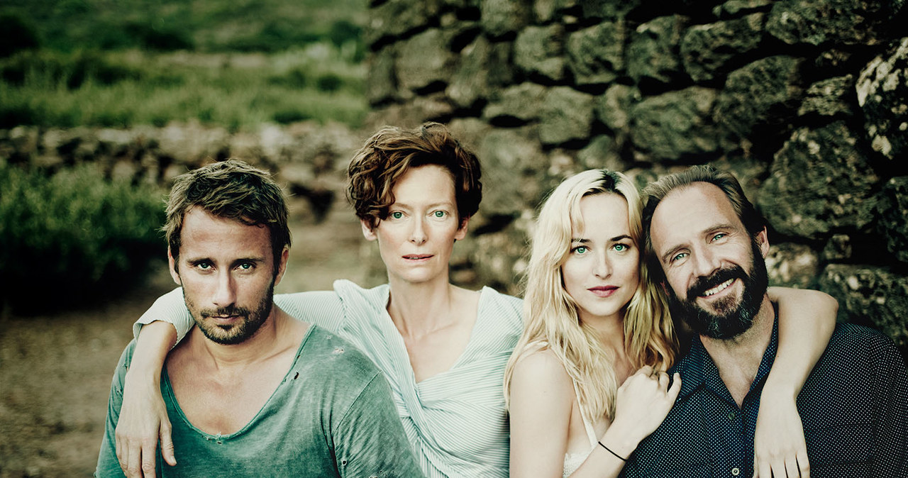 Matthias Schoenaerts, Tilda Swinton, Dakota Johnson i Ralph Fiennes - gwiazdy filmu "A Bigger Splash" /materiały prasowe