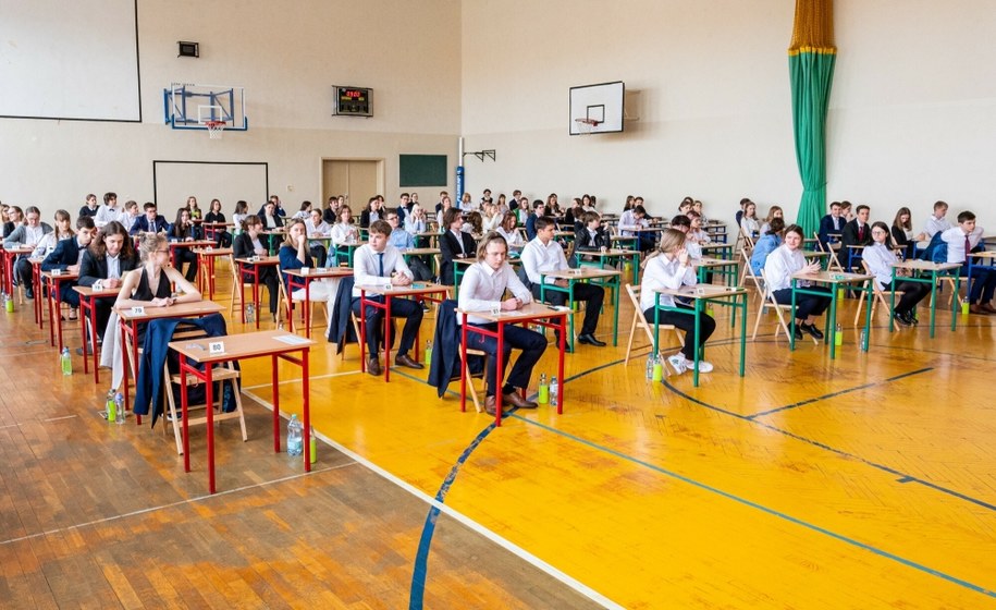 Matura 2024 rozpoczyna się w poniedziałek 7 maja /Piotr Hukalo /East News