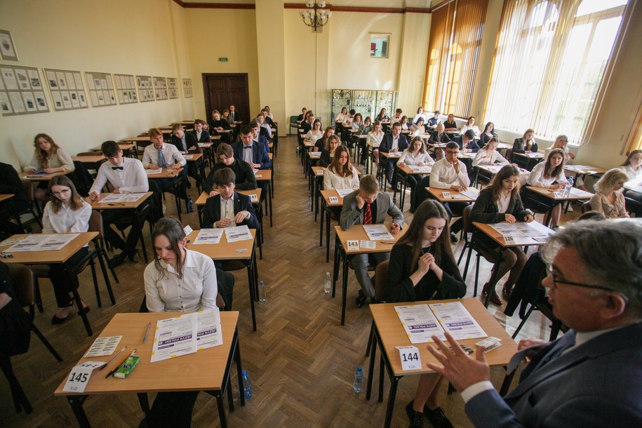Matura z języka polskiego w II LO im. Marii Skłodowskiej-Curie w Gorzowie Wielkopolskim / 	Lech Muszyński    /PAP