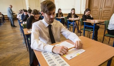 Matury 2025 na finiszu. Dziś egzamin z języka polskiego na poziomie rozszerzonym
