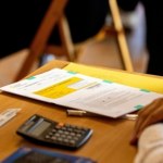 Maturzyści rozpoczęli próbny egzamin z chemii. Mamy arkusz CKE z odpowiedziami