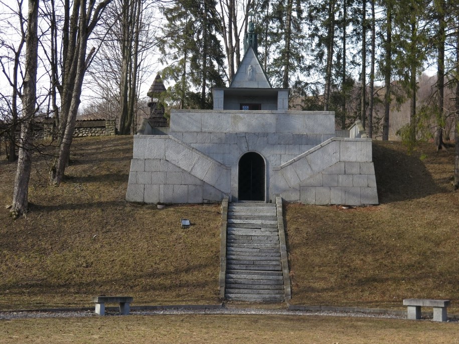 Mauzoleum Jana Kasprowicza /Maciej Pałahicki /RMF FM