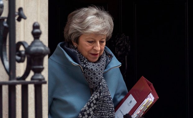 May krytykuje lidera opozycji. "Cobryn rozmawiał z Hamasem, a nie chce ze mną?"