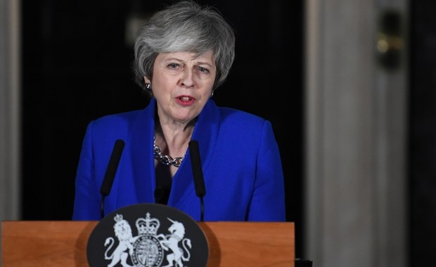 May: Pora odłożyć interes partyjny i zrealizować brexit