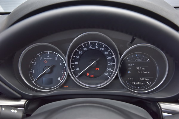 Mazda CX5 2.0 AWD SKYG SkyPassion zdj.10 magazynauto