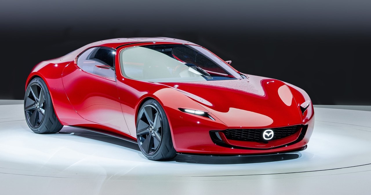 Mazda zaprezentowała koncepcyjny model auta sportowego. /materiały prasowe