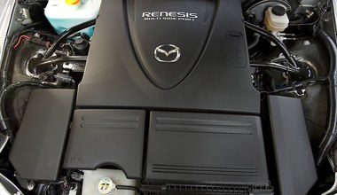 Mazda zastrzega nowe logo. Wrócą silniki Wankla?