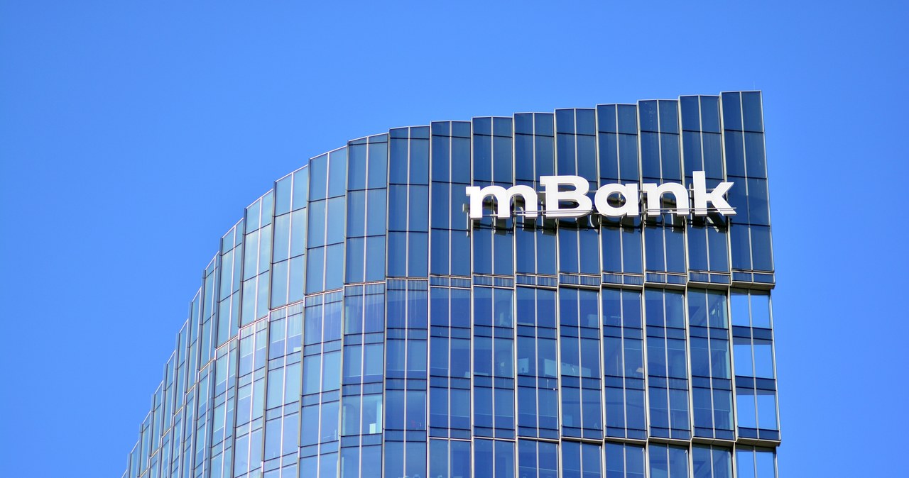 mBank wraca do gry. Ruch banku może oznaczać wyraźnie niższe koszty kredytów dla konsumentów i firm /123RF/PICSEL