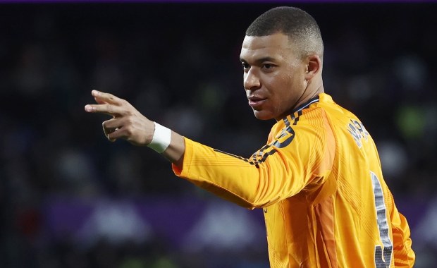 Mbappe goni Lewandowskiego. Koncert Francuza w Valladolid