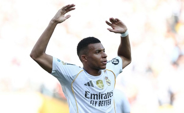 Mbappe przejmuje numer po legendzie Realu