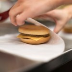 McDonald's testuje świeżą wołowinę w kolejnych burgerach
