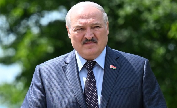 McDonald's wycofuje się z Białorusi. Łukaszenka: A co, nie umiemy przekroić bułki na pół?