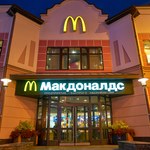 McDonald’s wycofuje się z Rosji. Wiadomo, kto przejmie restauracje