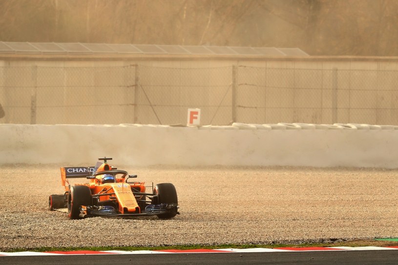 McLaren znalazł się w poważnym zagrożeniu /Getty Images