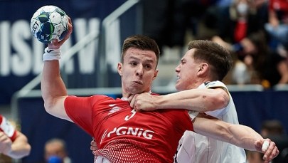 ME piłkarzy ręcznych: Polacy przegrali z Niemcami, ale mają awans