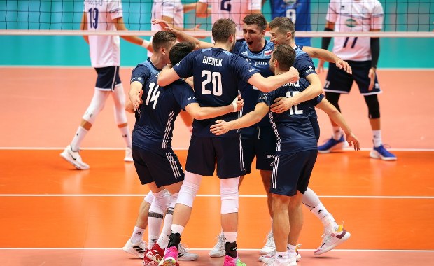 ME siatkarzy: Nerwowy mecz i wygrana Polaków z Grekami