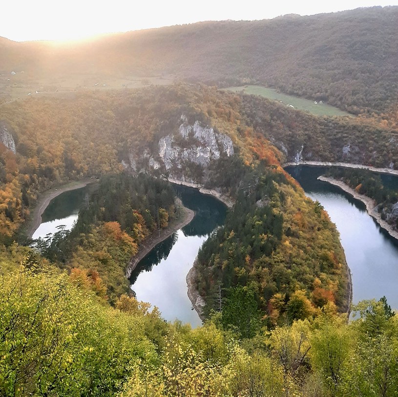Meandry Ćehotine /INTERIA.PL