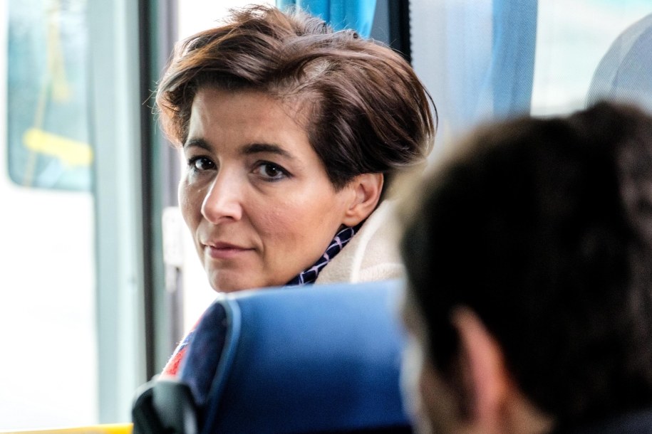 Mec. Jolanta Turczynowicz-Kieryłło w Dudabusie na zdjęciu archiwalnym / 	Andrzej Grygiel    /PAP