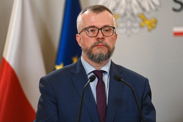 Mecenas Jarosław Gwizdak na konferencji w Ministerstwie Sprawiedliwości w Warszawie /Piotr Nowak /PAP