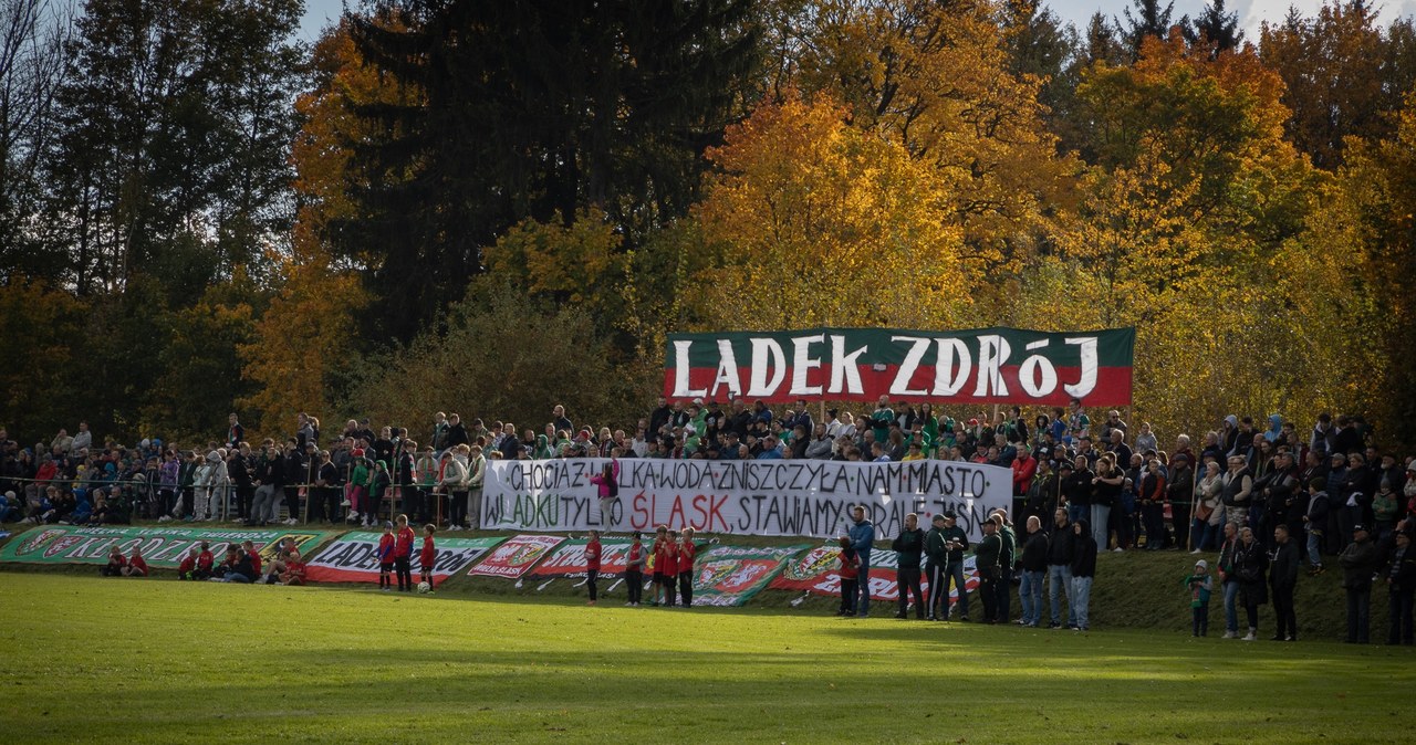 Mecz charytatywny dla ofiar powodzi w Lądku-Zdroju: Trojan Lądek Zdrój - Śląsk Wrocław