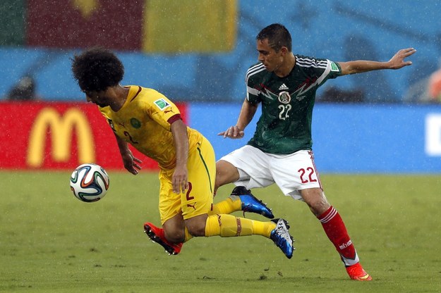 Mecz Meksyk - Kamerun zakonczył się wynikiem 1:0 /JULIO MUNOZ  /PAP/EPA