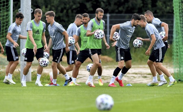 Mecz o Superpuchar Polski odwołany. Powód: podejrzenie koronawirusa w sztabie Legii