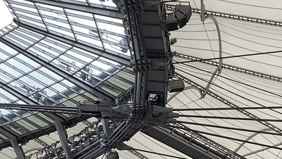 Mecz z Albanią na PGE Narodowym, ale dach stadionu musi być otwarty