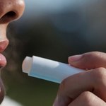 Męczą cię popękane usta? Odkryj sposób na szybką regenerację!