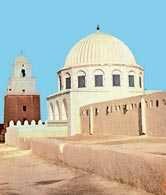 Meczet Sidi `Uqba w Kairuanie, VIII w. /Encyklopedia Internautica