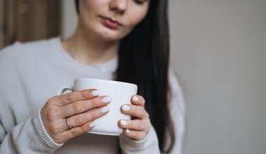 Męczy cię kaszel? Ta mikstura z babcinego przepisu szybko się z nim upora