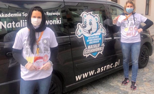 ​Medalistka olimpijska Natalia Czerwonka pomaga potrzebującym w Lubinie