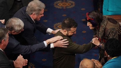 Media o wizycie Zełenskiego w USA: Triumfalne i historyczne wystąpienie