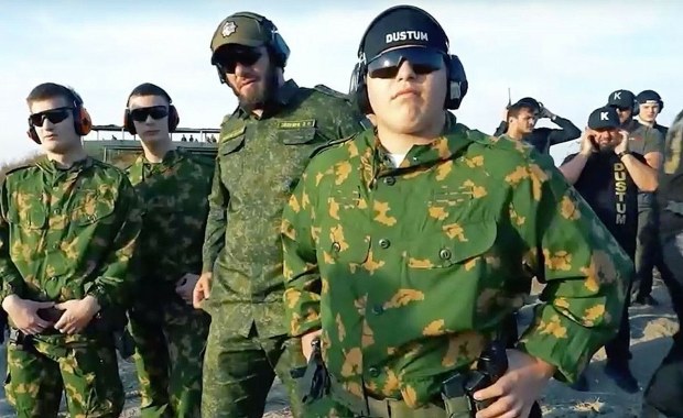 Media: Syn Kadyrowa miał wypadek w Groznym. Lekarze walczą o jego życie