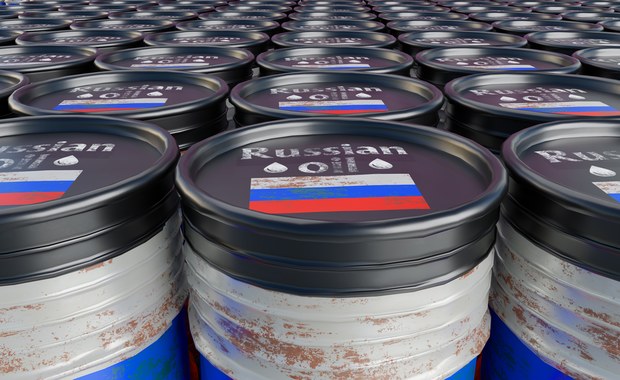 Media: USA i partnerzy omawiają plan ograniczenia cen rosyjskiej ropy