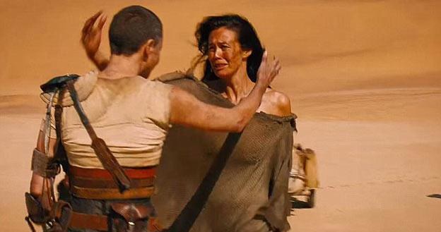 Megan Gale jako Walkiria w filmie "Mad Max: Na drodze gniewu" /materiały prasowe