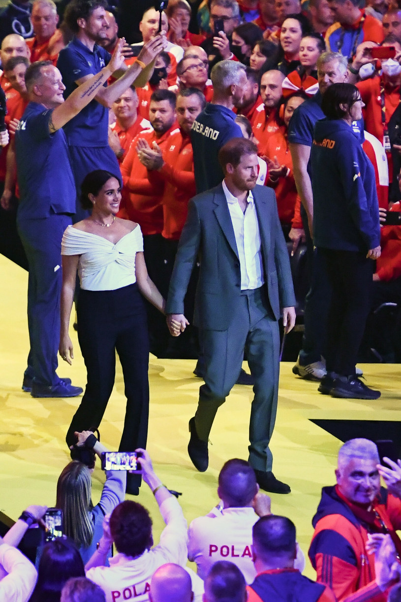 Meghan i Harry podczas otwarcia Invictus Games /East News